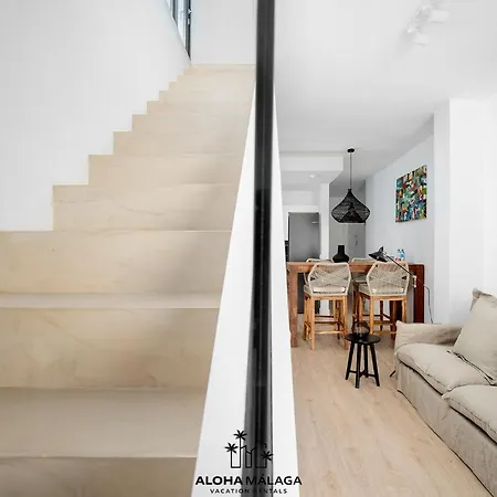 Luxury Duplex With Pool And Padel Court In Town * Malaga